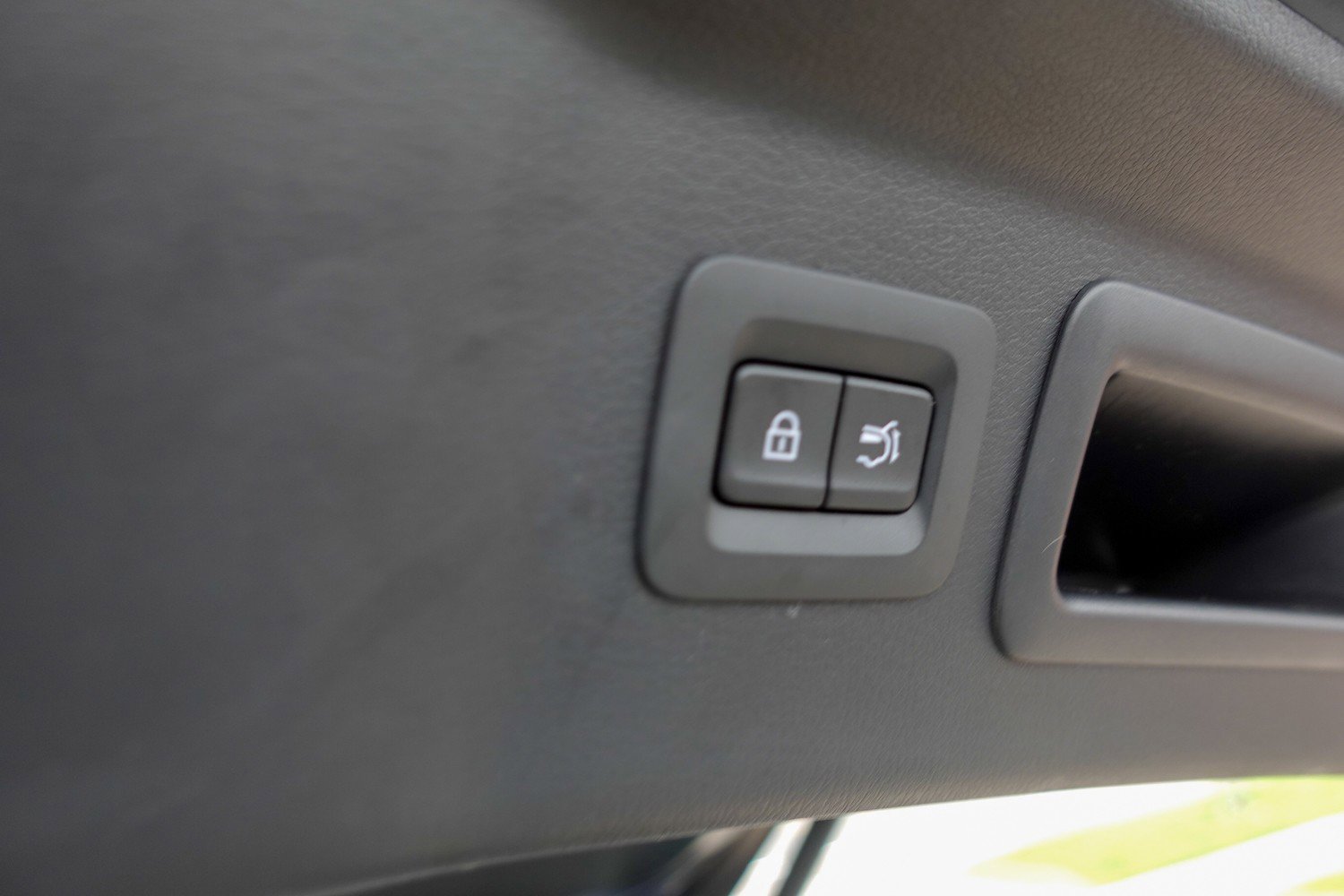 Used 2024 MAZDA CX-90 Plug-In Hybrid w/ Premium Pkg image 26