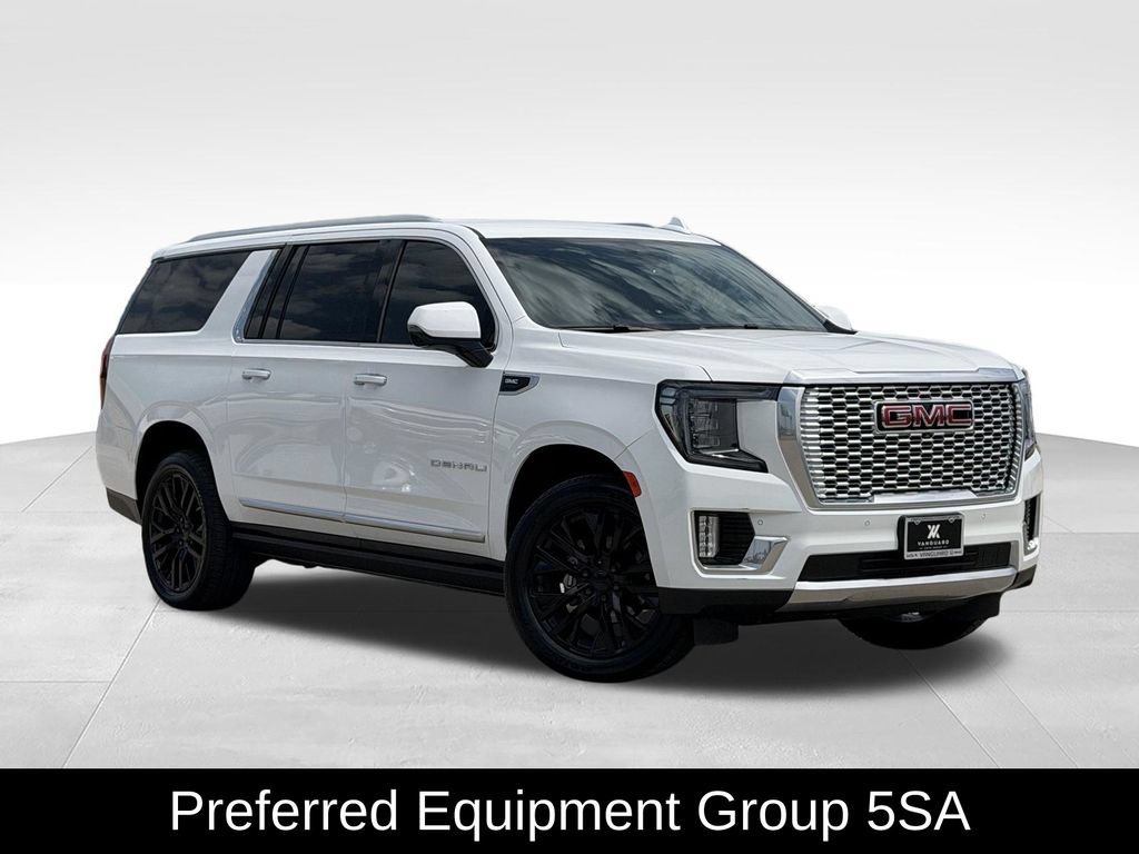 Used 2022 GMC Yukon XL Denali RWD image 2