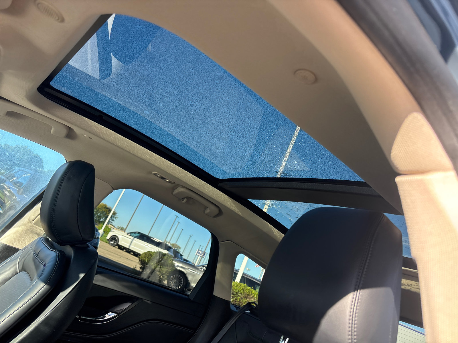 Certified 2023 Lincoln Corsair AWD w/ Equipment Group 101A image 23