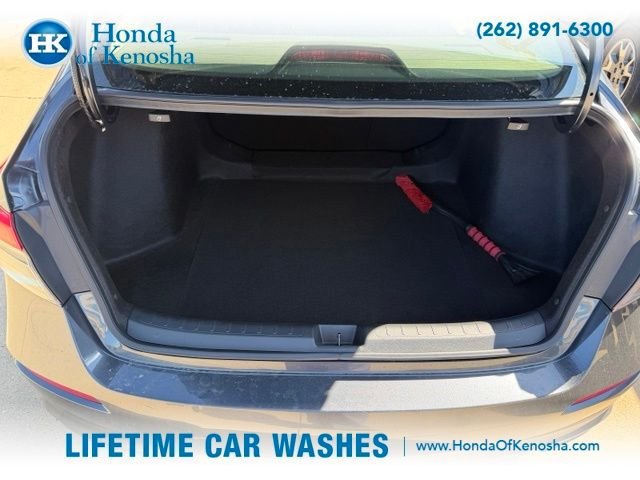 Used 2022 Honda Civic EX image 9