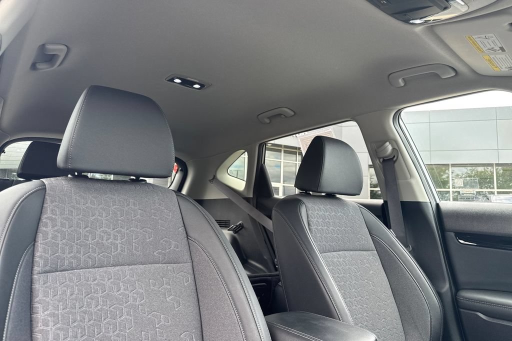 Used 2024 Kia Seltos S FWD image 17