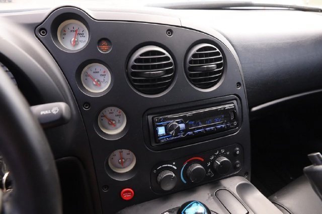 Used 2005 Dodge Viper SRT-10 RWD image 17