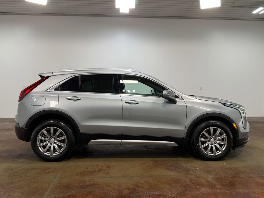 Used 2023 Cadillac XT4 Premium Luxury image 24
