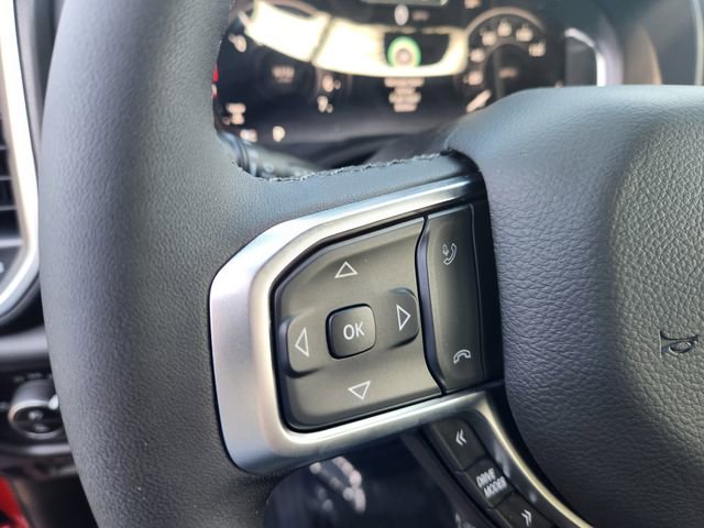 New 2026 RAM 1500 4x4 Crew Cab image 24