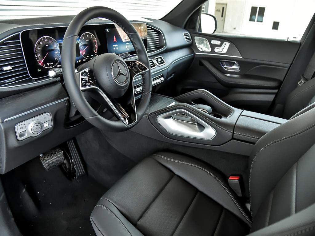 Certified 2025 Mercedes-Benz GLE 450 4MATIC image 11