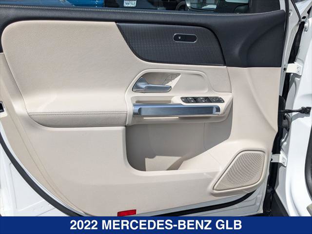 Used 2022 Mercedes-Benz GLB 250 image 10