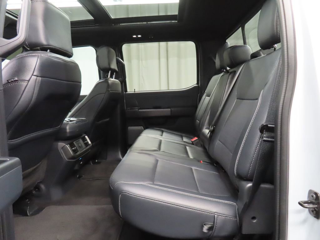 Used 2025 Ford F150 Lariat AWD/4WD image 10