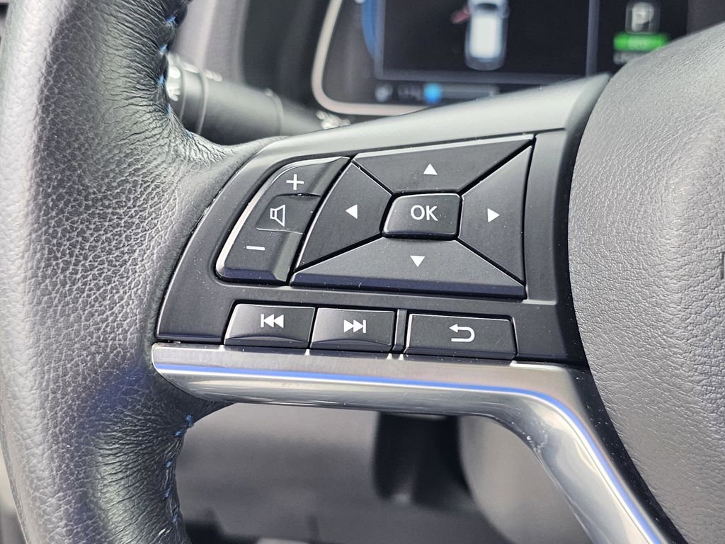 Used 2021 Nissan Leaf SV image 24