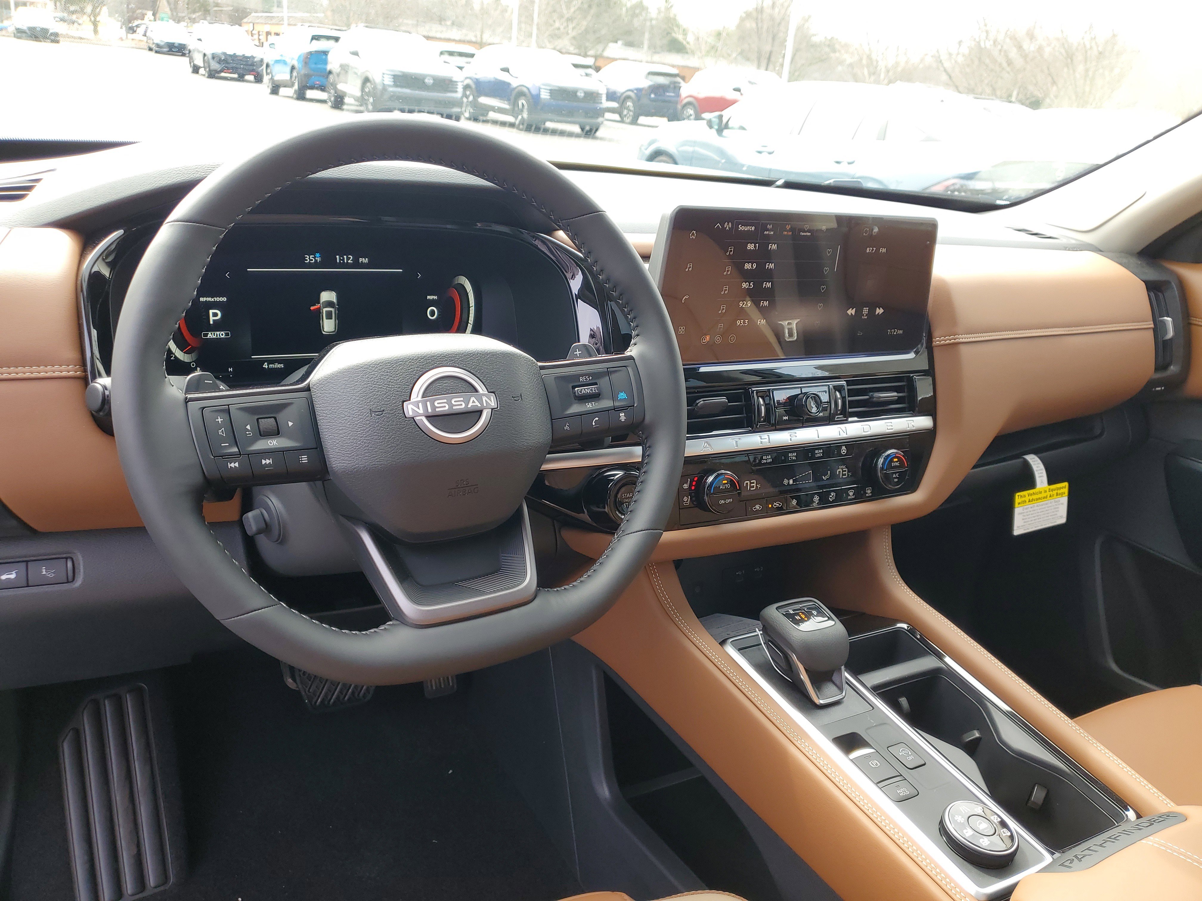 New 2026 Nissan Pathfinder Platinum image 8