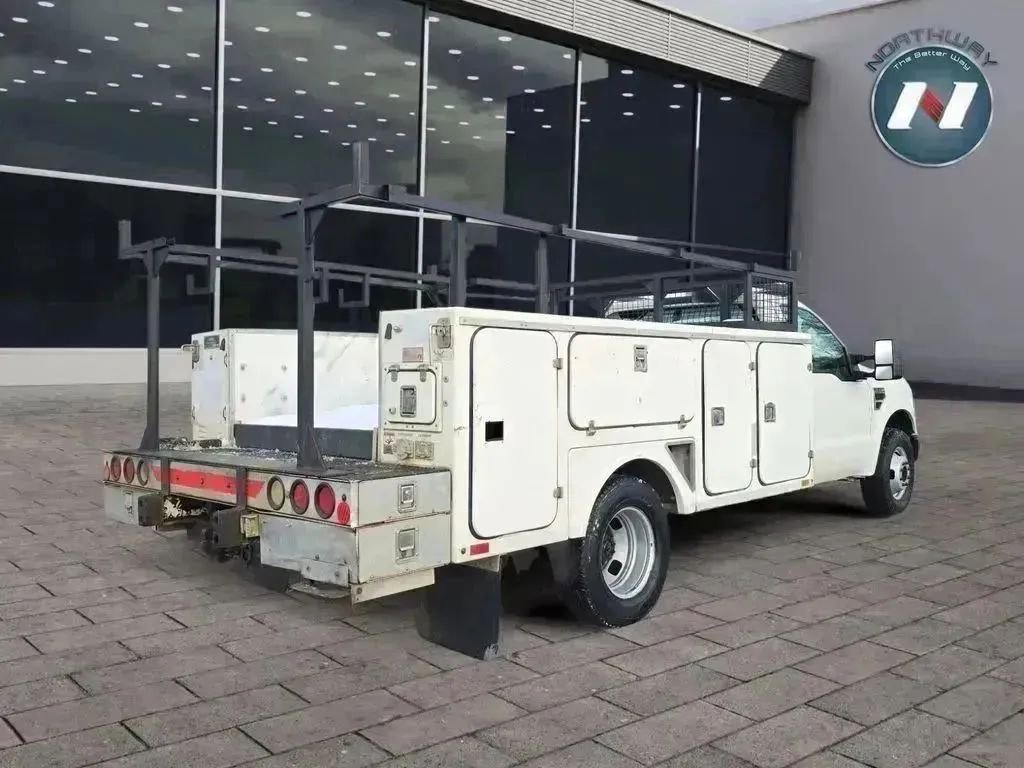 Used 2008 Ford F350 XL image 5