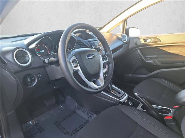 Used 2019 Ford Fiesta SE image 9