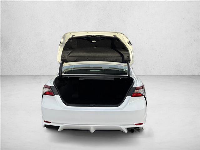 Used 2024 Toyota Camry SE FWD image 7