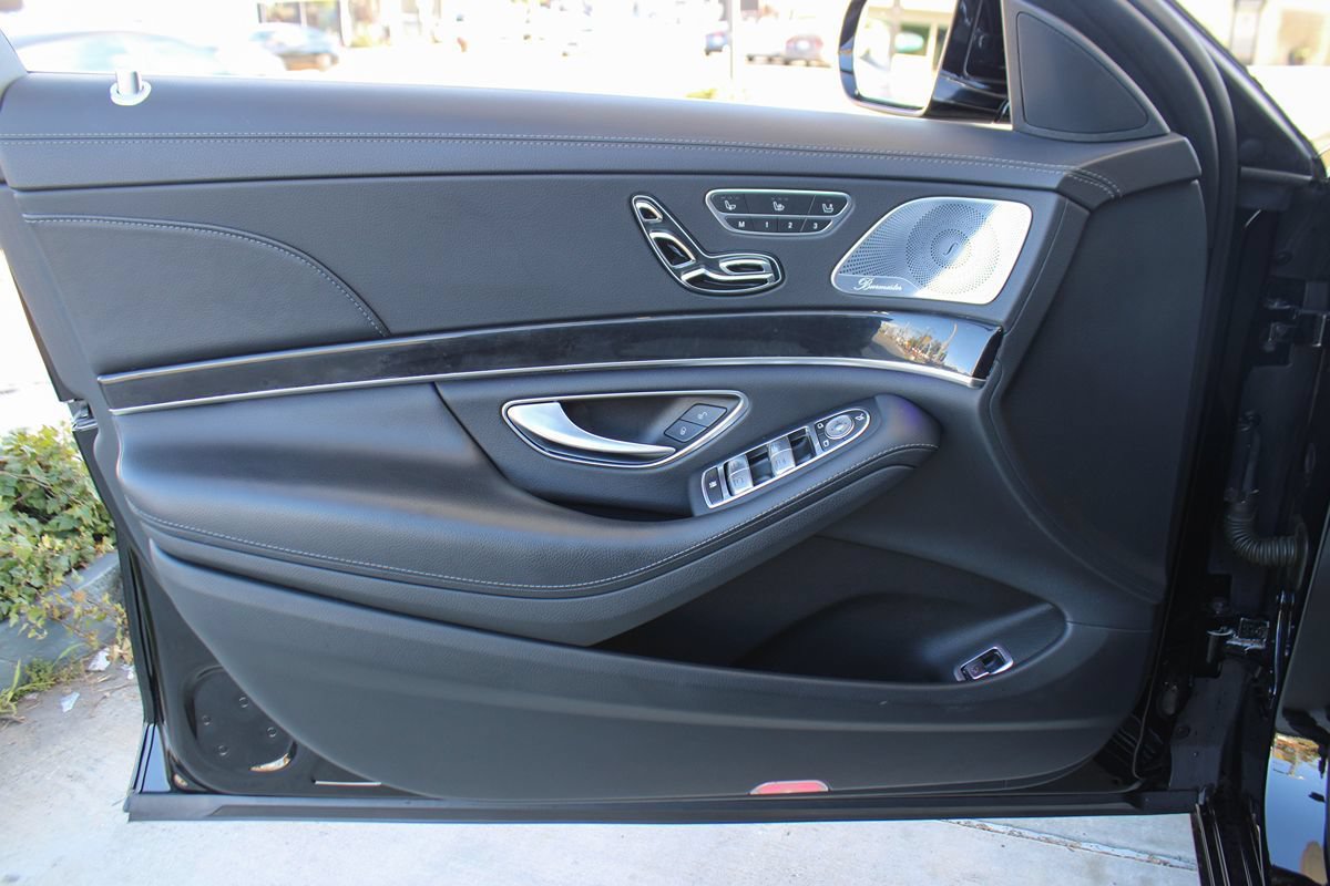 Used 2020 Mercedes-Benz S 450 4MATIC Sedan w/ Premium Package image 39