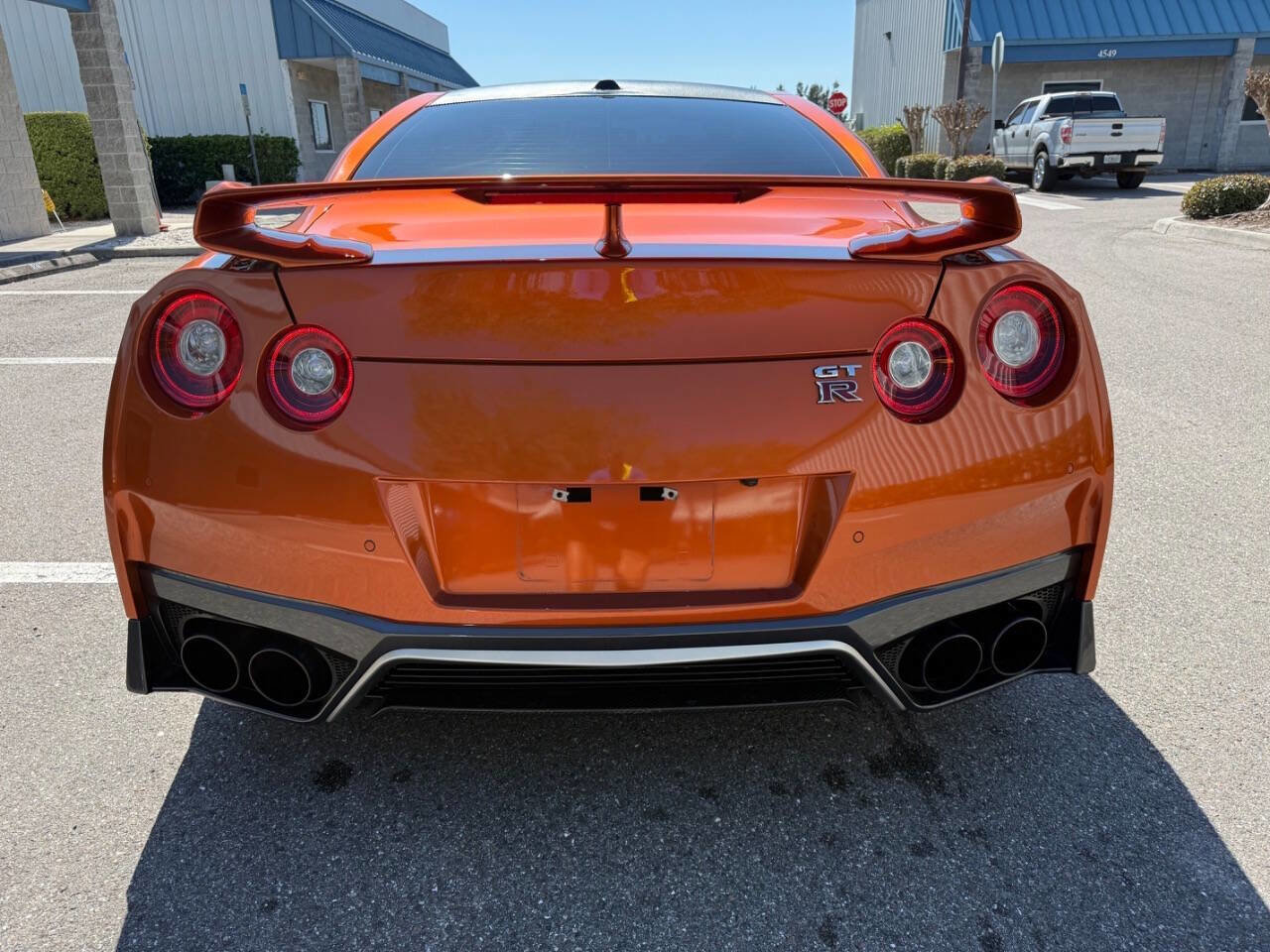Used 2017 Nissan GT-R Premium AWD/4WD image 5