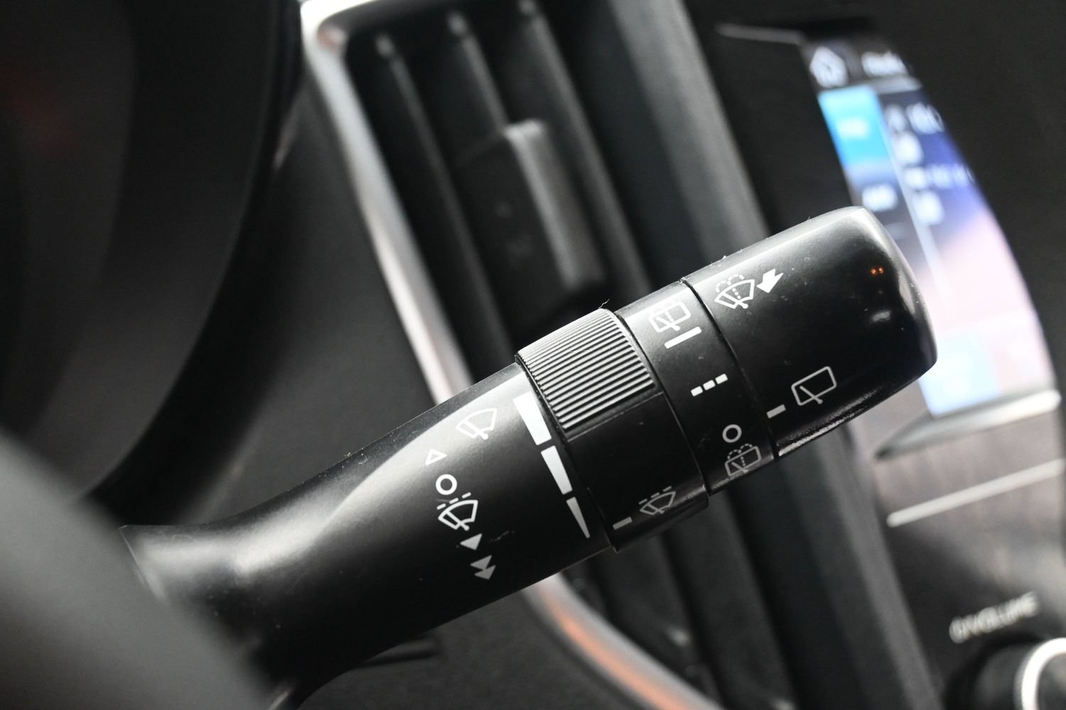 Used 2018 Subaru Impreza 2.0i AWD/4WD image 24