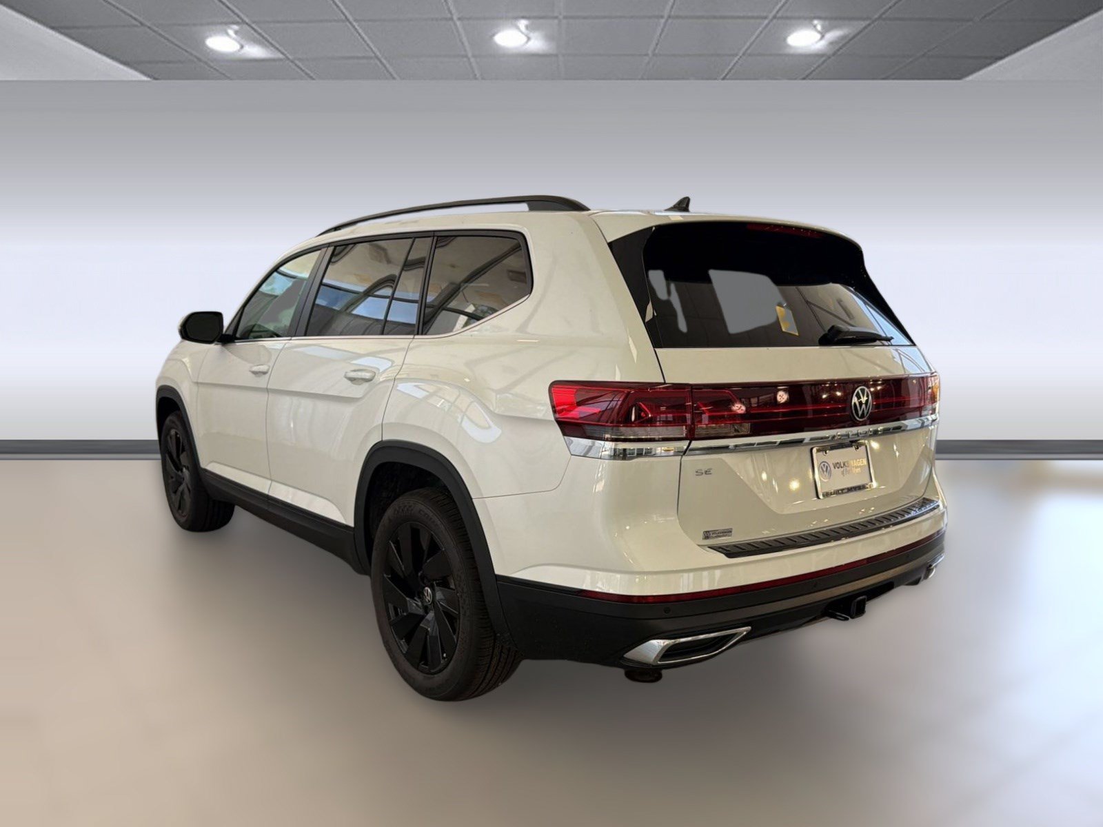 New 2026 Volkswagen Atlas SE FWD image 3
