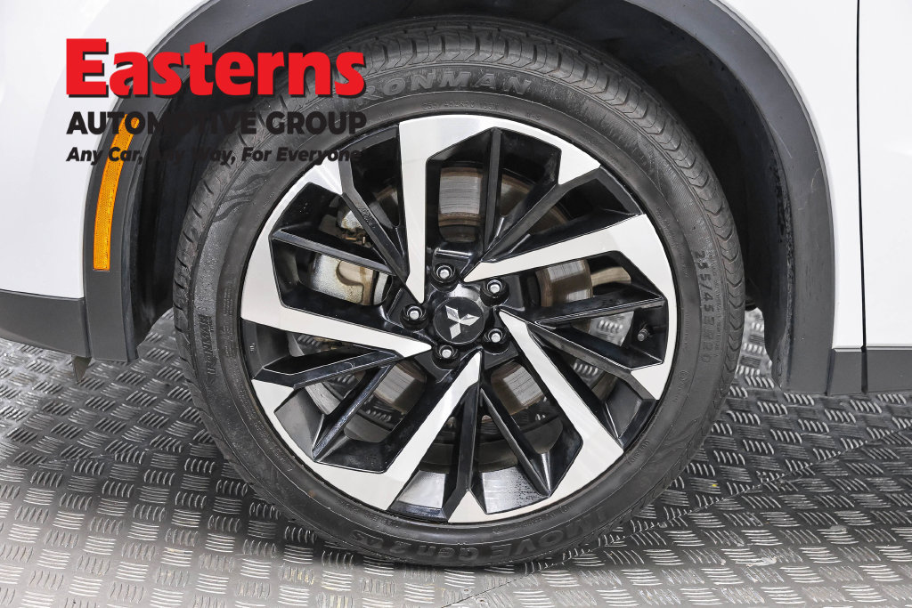 Used 2024 Mitsubishi Outlander SE FWD image 34