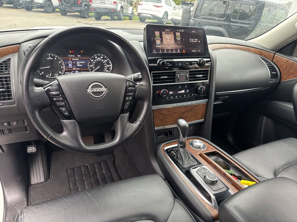 Used 2024 Nissan Armada SL w/ Captain's Chairs Package image 9