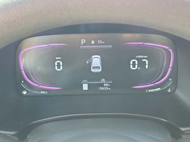 Used 2025 Kia Soul LX w/ LX Technology Package FWD image 24