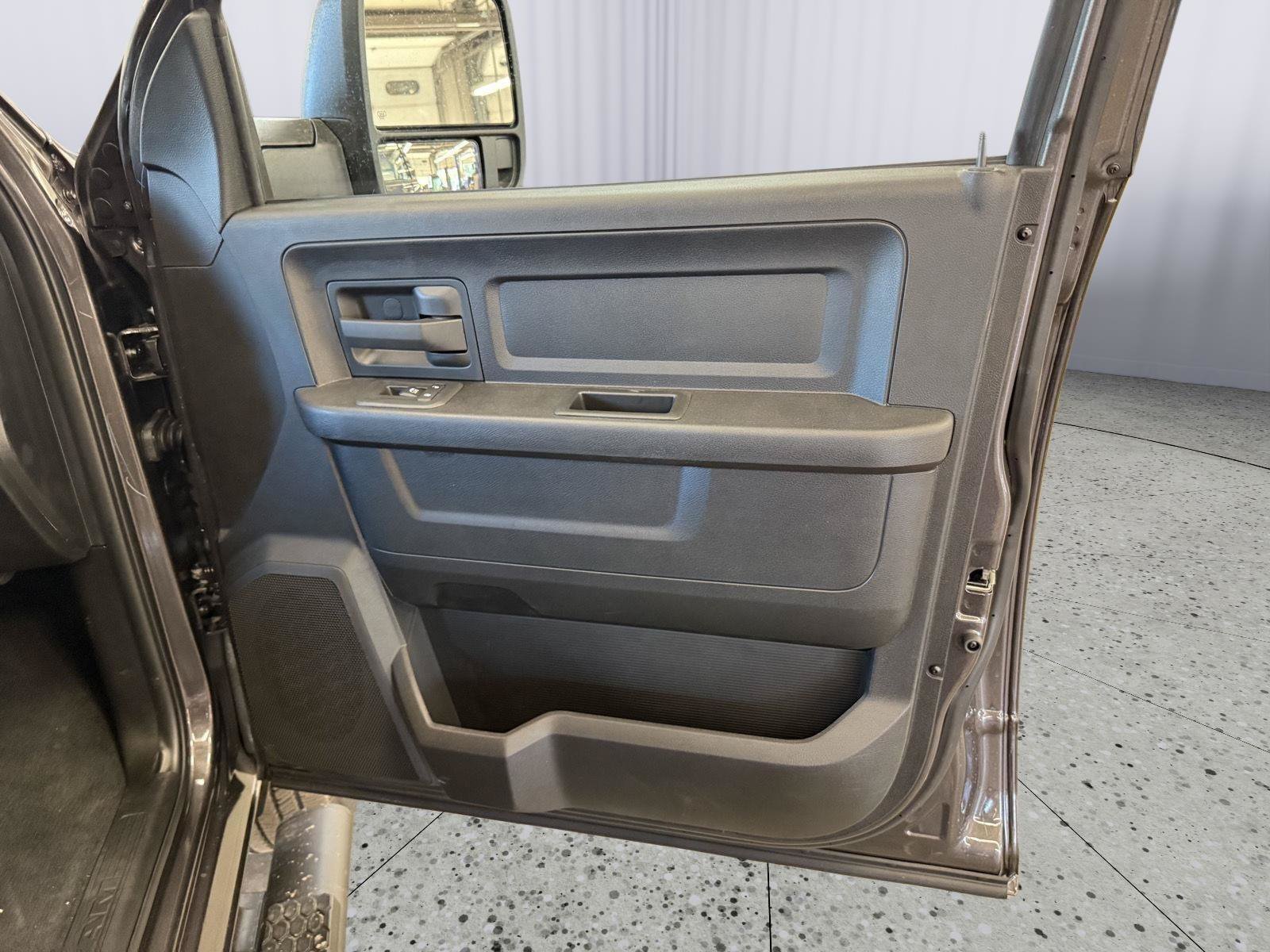New 2026 RAM 2500 Tradesman AWD/4WD image 41