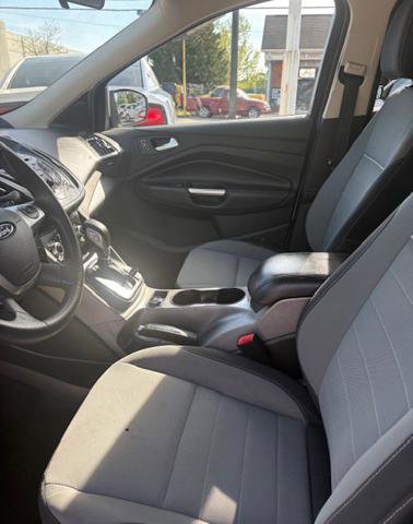 Used 2014 Ford Escape SE image 5