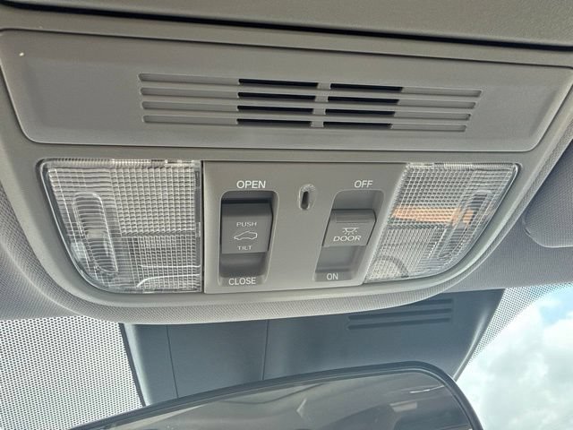 Used 2019 Honda CR-V EX image 25