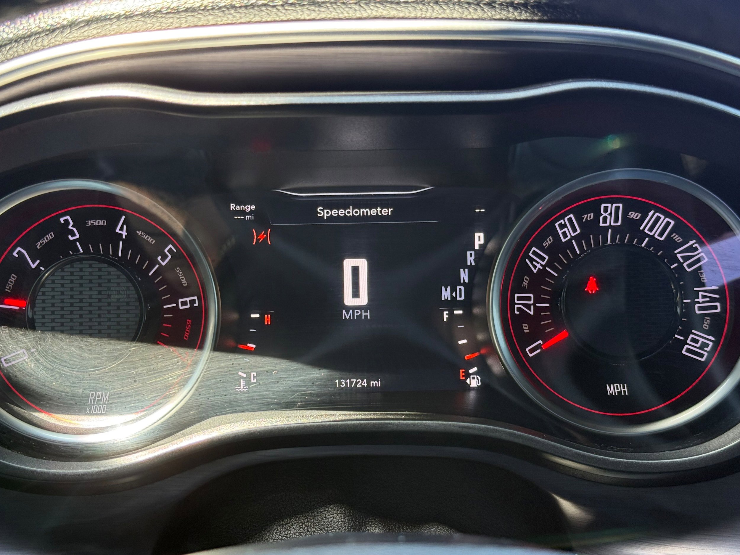 Used 2018 Dodge Challenger SXT RWD image 13