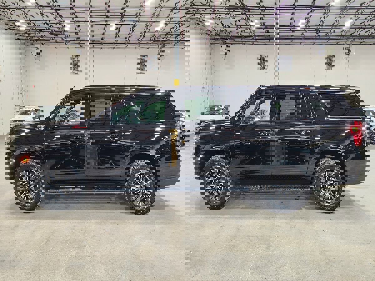 Used 2021 Chevrolet Suburban Z71 image 7