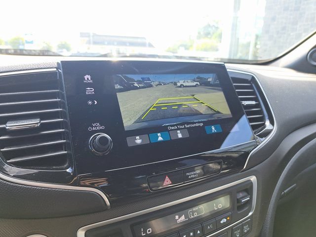 Used 2023 Honda Passport TrailSport image 14