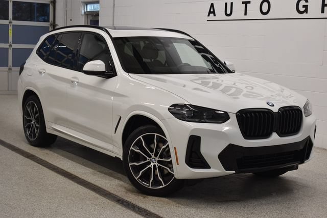 Used 2023 BMW X3 xDrive30i w/ M Sport Package AWD/4WD image 1