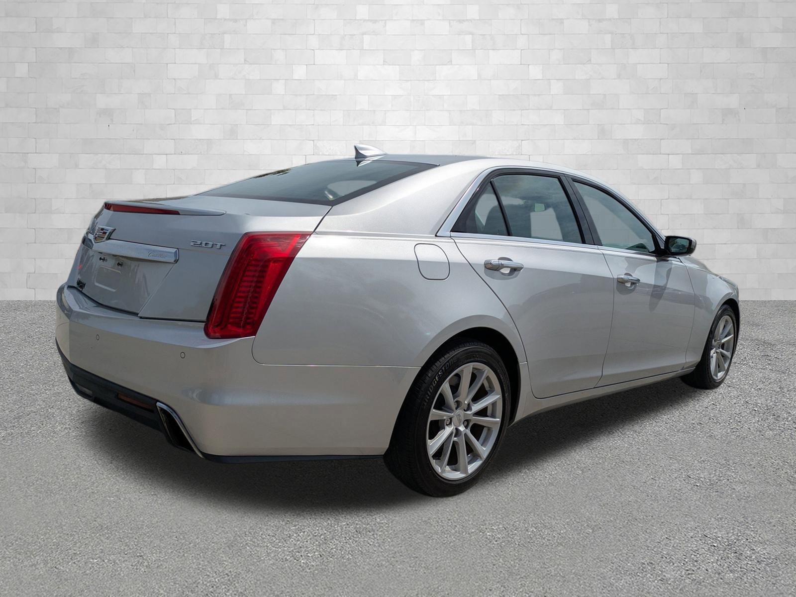 Used 2017 Cadillac CTS Sedan RWD image 2