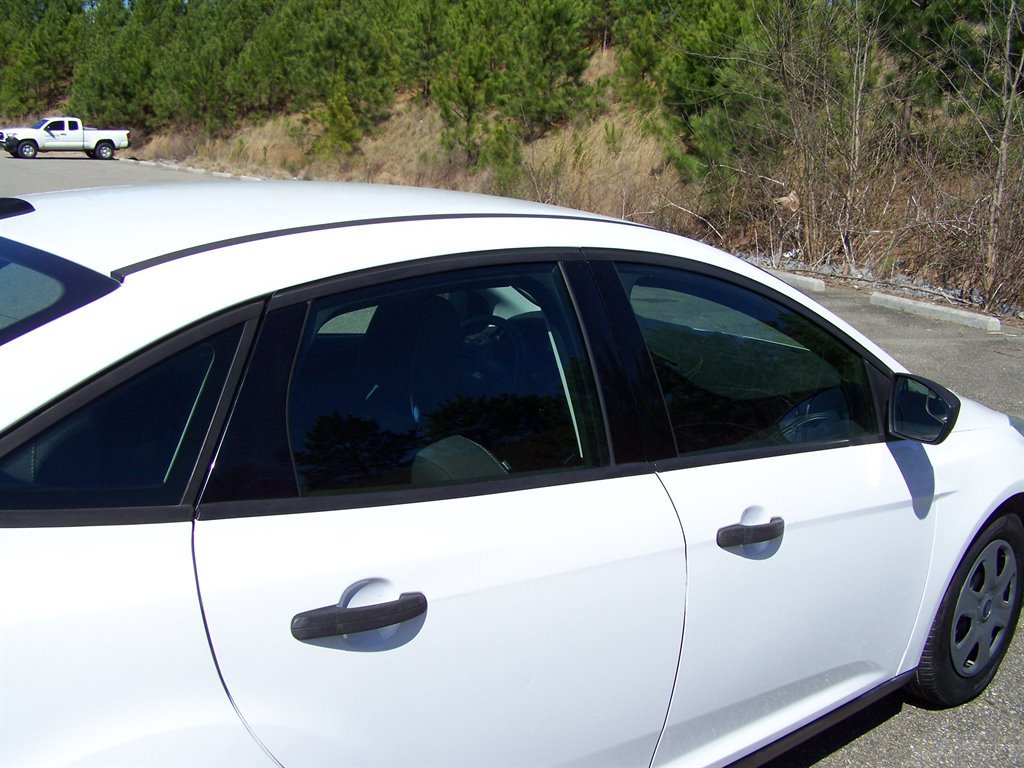 Used 2013 Ford Focus S image 27