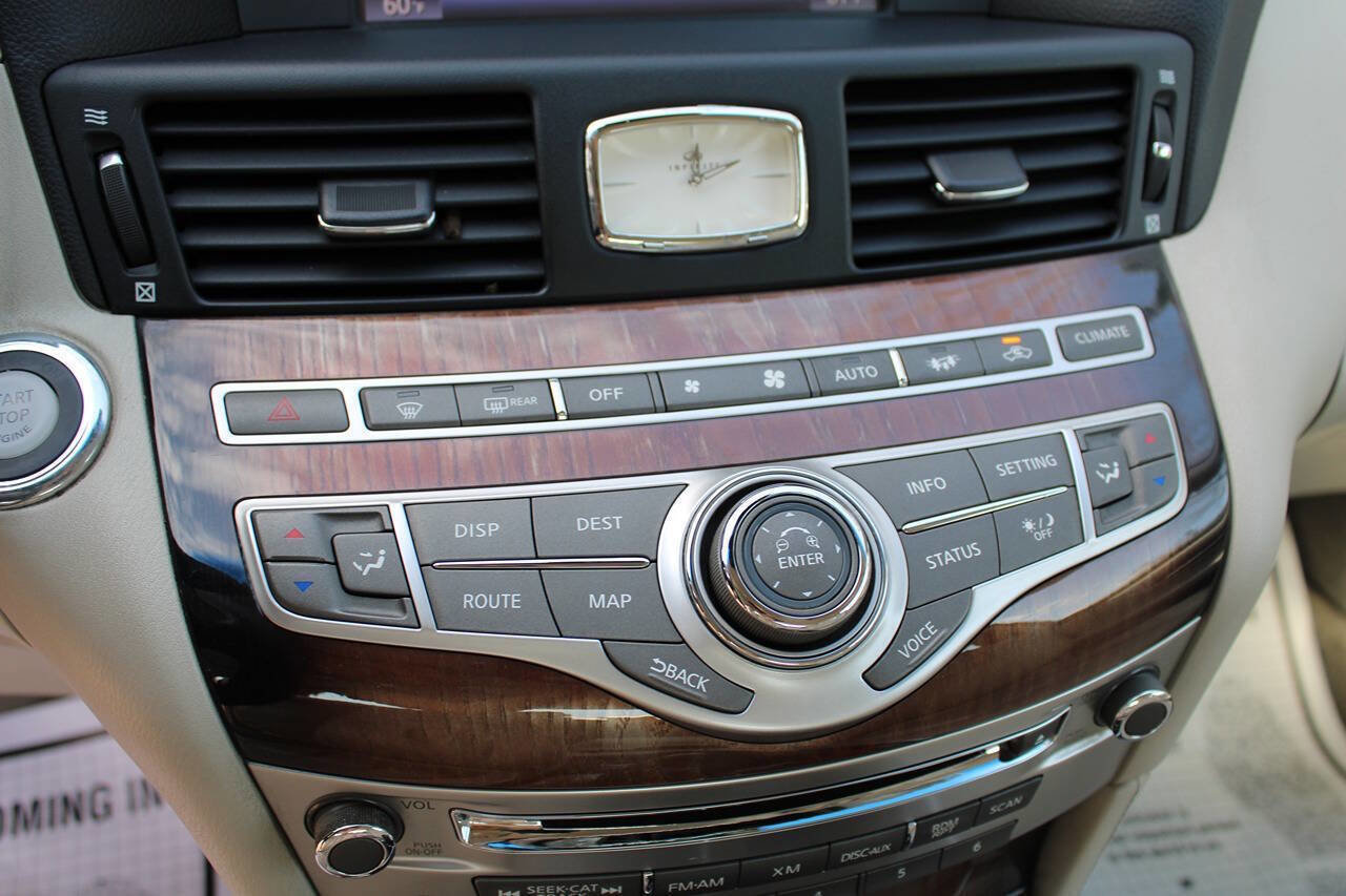 Used 2011 INFINITI M37 x w/ Deluxe Touring Pkg image 25