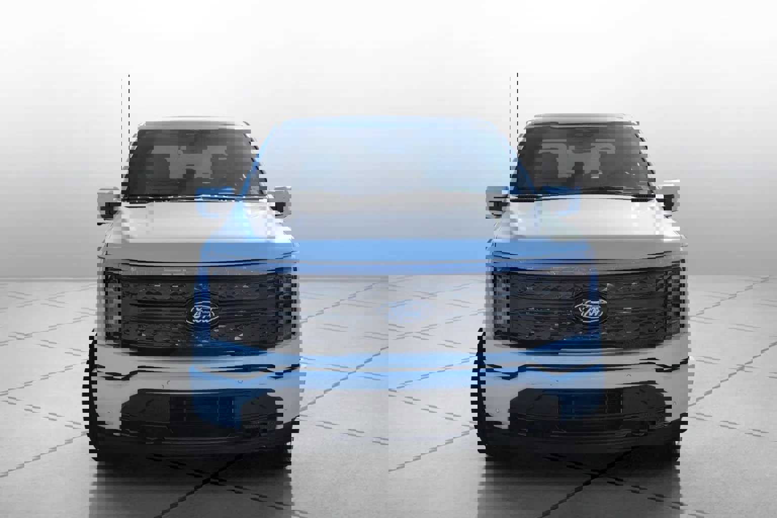 New 2025 Ford F150 Lightning Platinum image 2