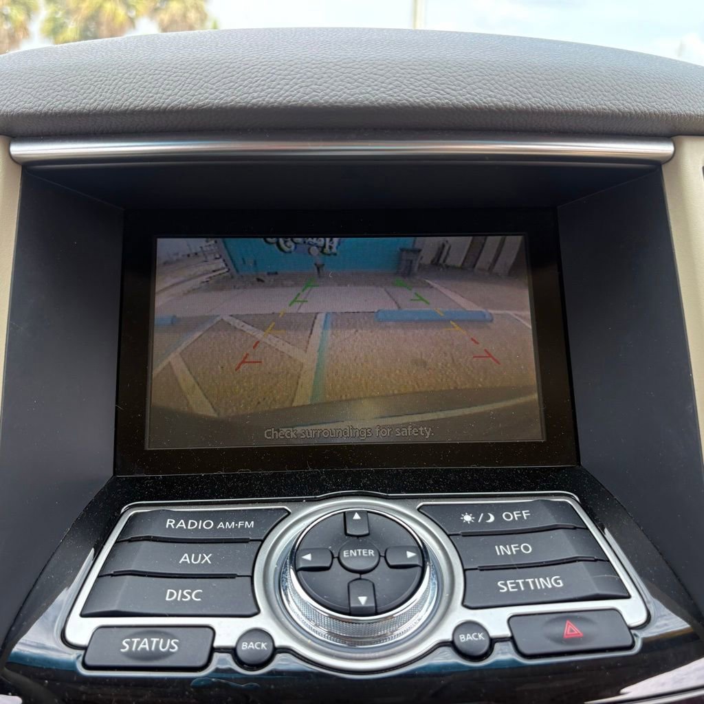 Used 2017 INFINITI QX70 2WD image 19