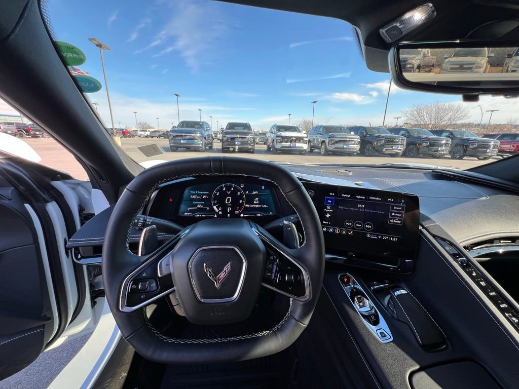 Used 2023 Chevrolet Corvette Stingray Preferred Cpe w/ Stealth Interior Trim Package image 43