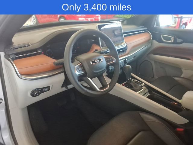 Used 2023 Jeep Compass Limited w/ Elite Group AWD/4WD image 7