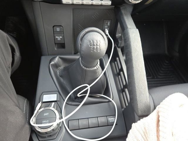 Used 2025 Toyota Tacoma TRD Sport image 12