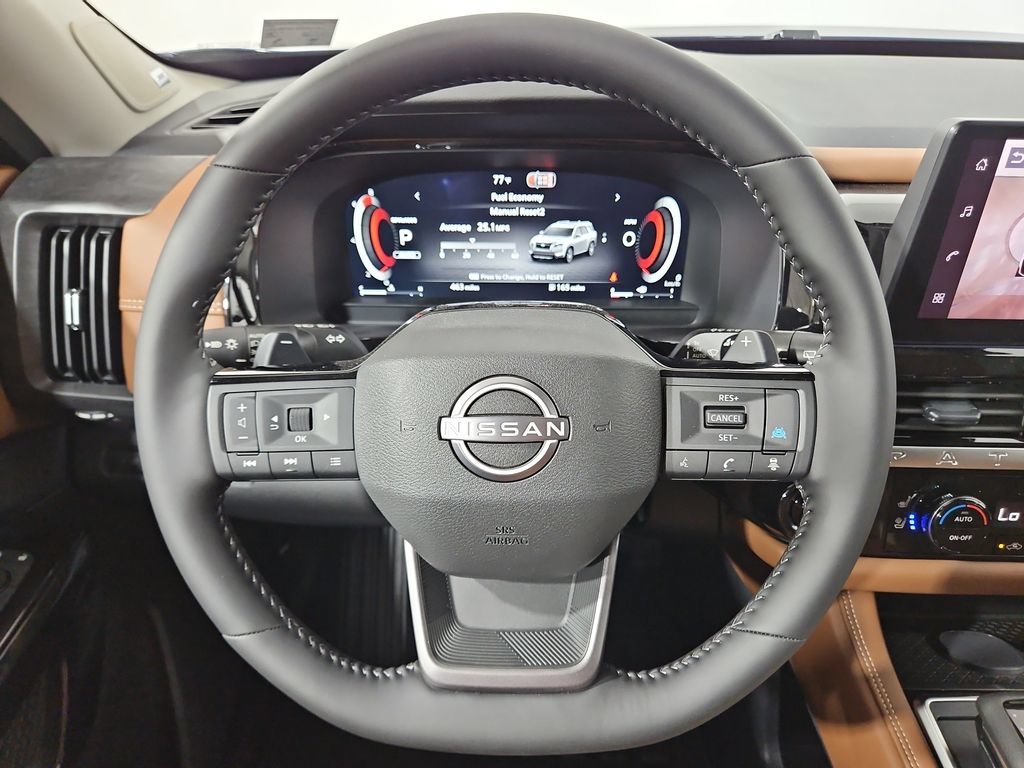 New 2026 Nissan Pathfinder Platinum AWD/4WD image 14