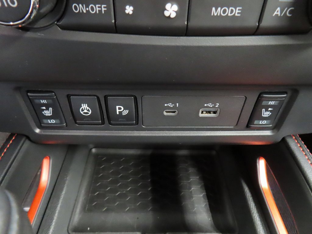 Used 2023 Nissan Frontier PRO-4X image 54