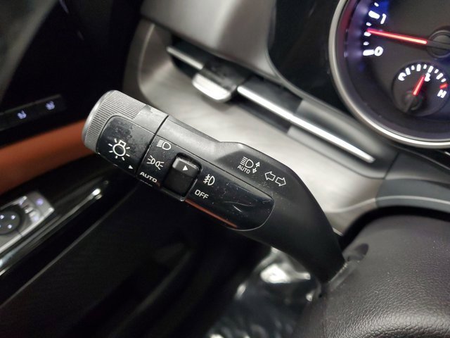 Certified 2022 Kia Carnival SX w/ Paint Protection Package image 29