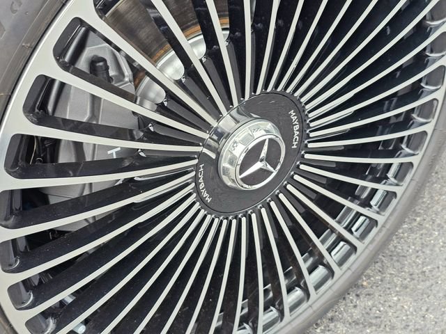 New 2026 Mercedes-Benz Maybach SL 680 image 8