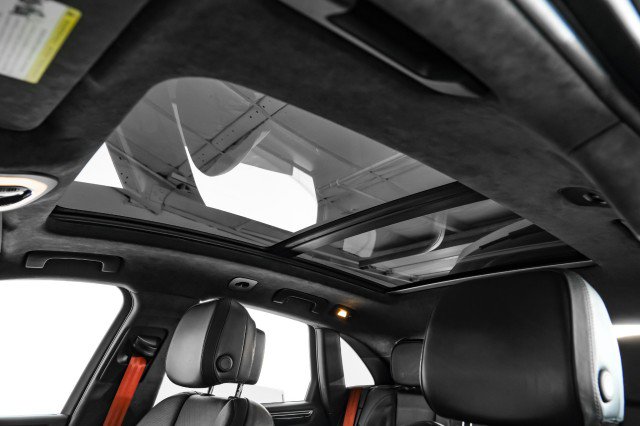 Used 2016 Porsche Macan Turbo w/ Premium Package Plus image 29