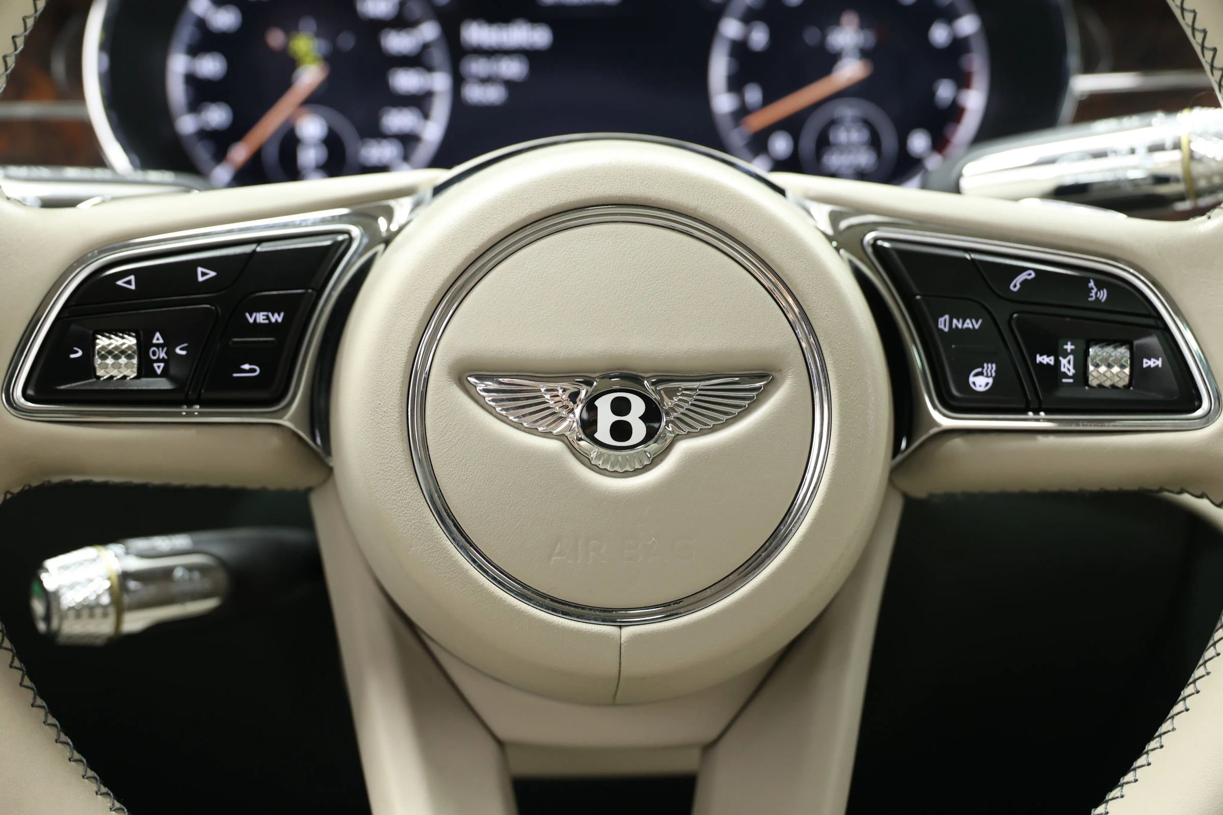 Used 2021 Bentley Continental GT image 27