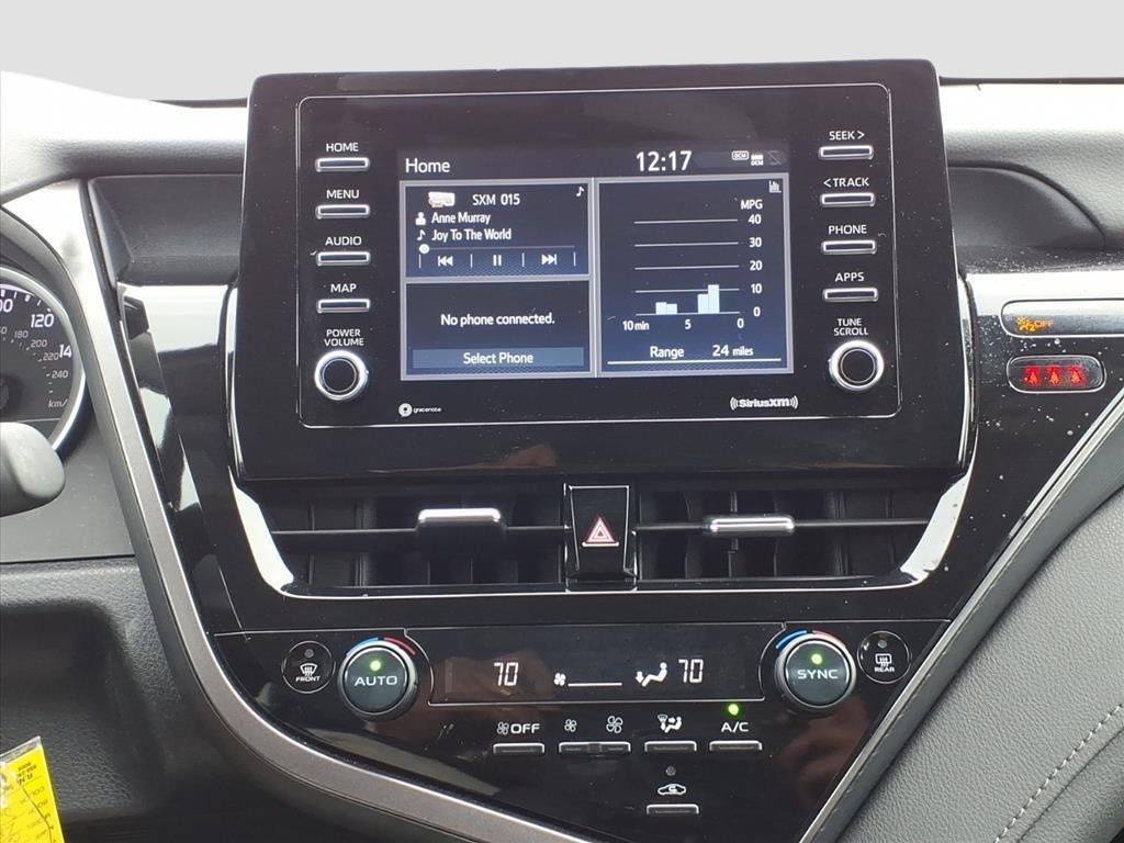 Used 2024 Toyota Camry LE image 20