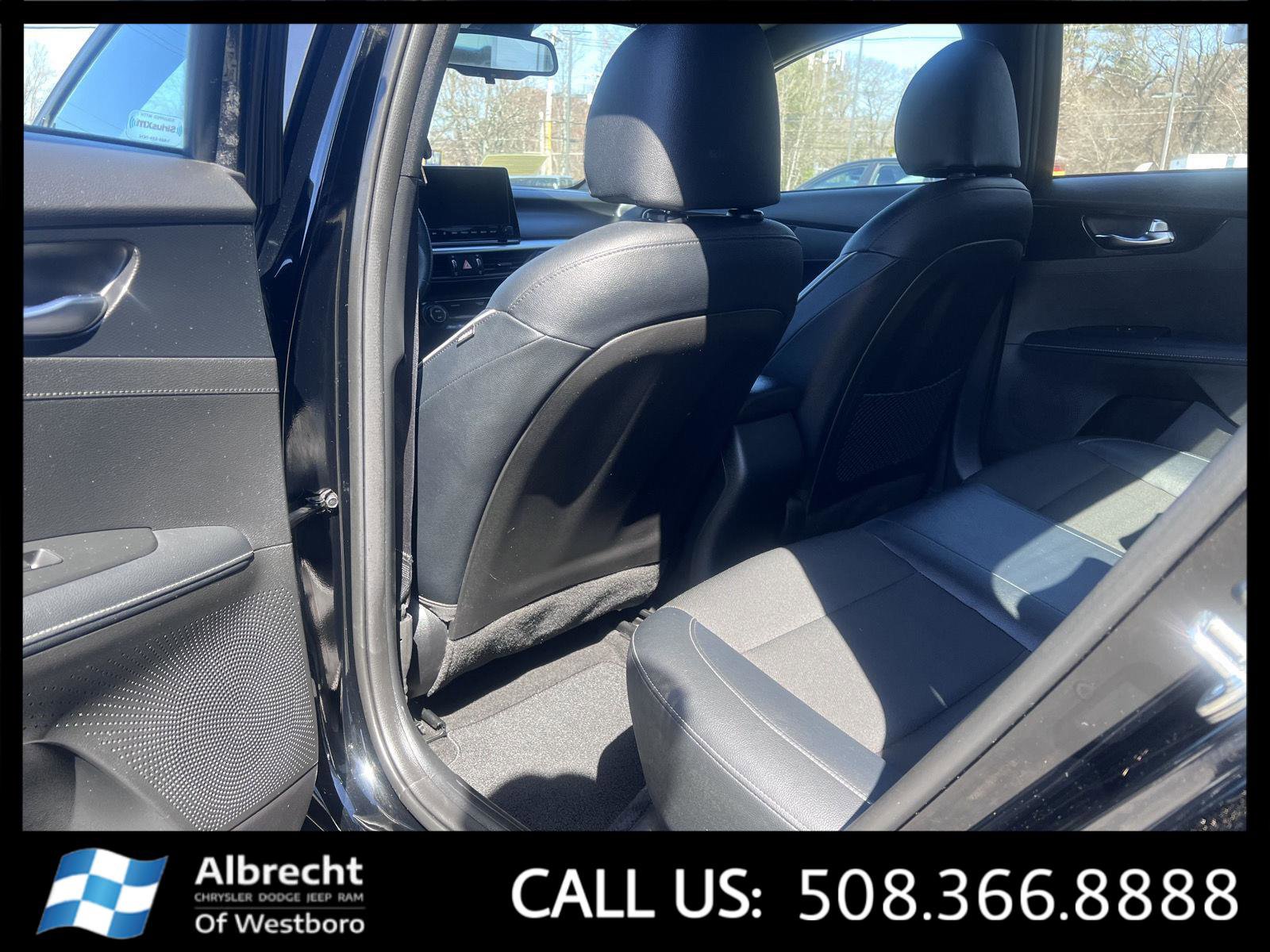 Used 2023 Kia Forte GT-Line w/ GT-Line Premium Package image 12