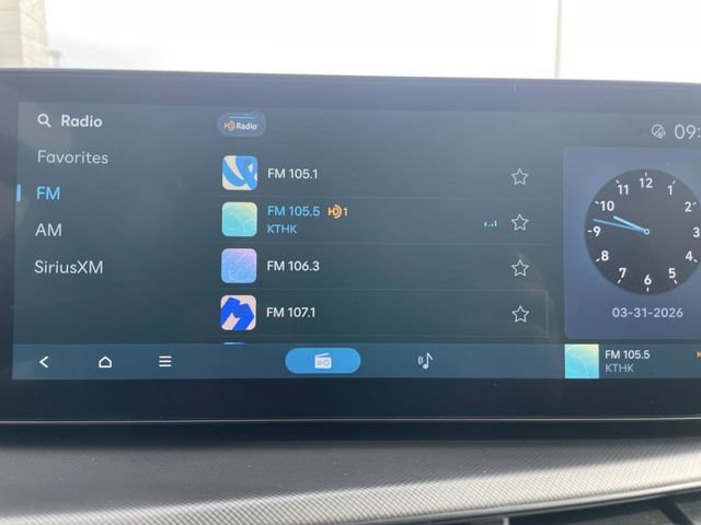 Used 2024 Hyundai Santa Fe SEL image 16