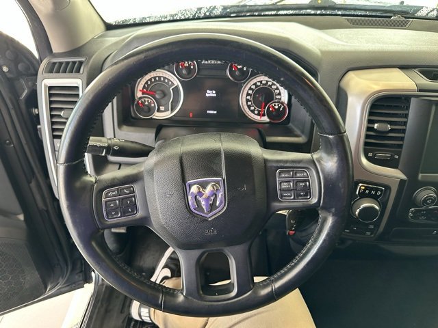 Used 2017 RAM 1500 Classic SLT w/ SLT Plus D￩cor Group image 12