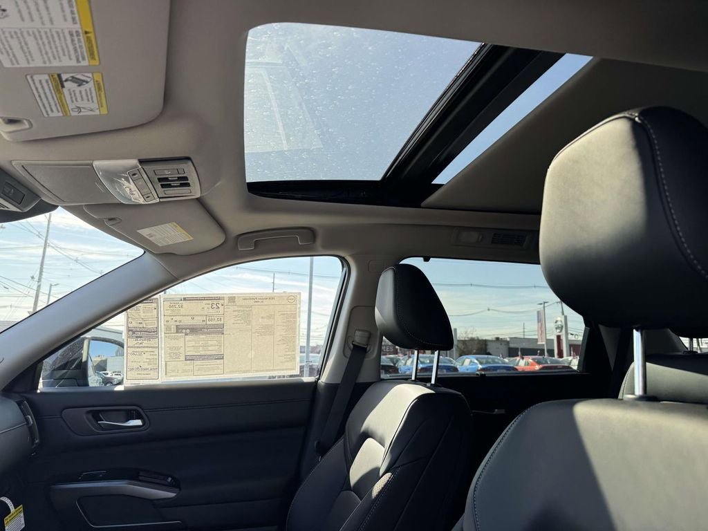 New 2026 Nissan Pathfinder SL AWD/4WD image 28