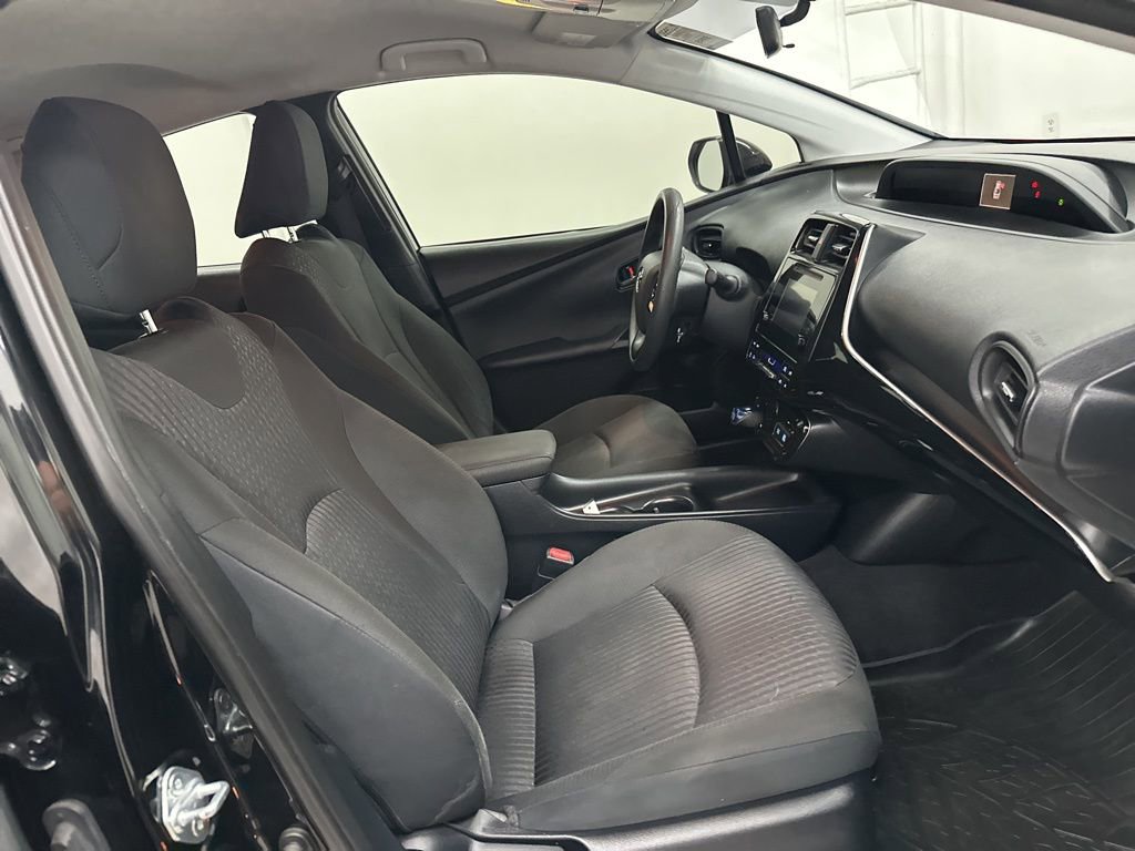 Used 2016 Toyota Prius Two w/ Preferred Accessory Package FWD image 23